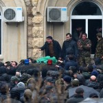 Митингующие заняли здание администрации президента Абхазии
