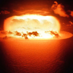 «Удар по мировой стратегической стабильности»: почему в США активизировалась дискуссия о возобновлении ядерных испытаний