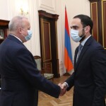 Армения предлагает Азербайджану обменять пленных по принципу "всех на всех"