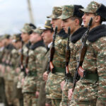 Карабахскую армию готовят к неизвестности
