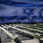 Израиль играет с огнём, окружая Россию своим оружием