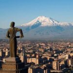 «Разрушение армянского мира»: элиты в шоке, государство не генерирует идеи — интервью