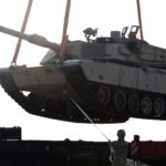 Почему США медлят с поставками Киеву танков Abrams и ракет ATACMS